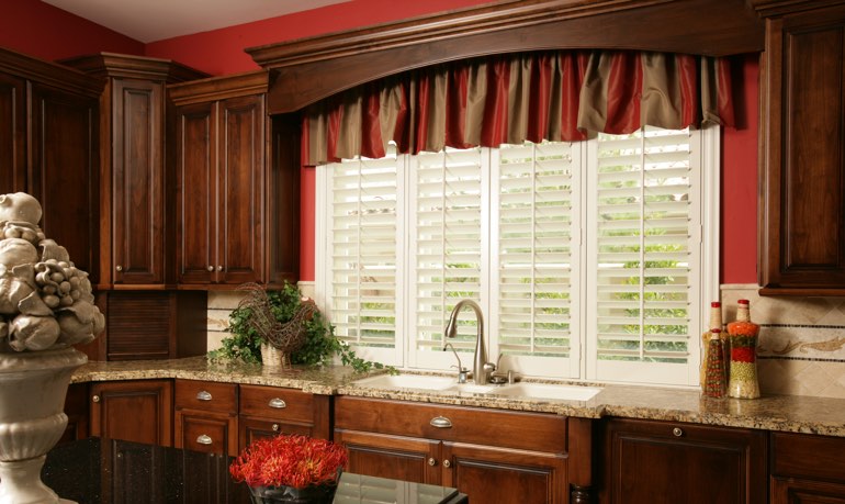 Philadelphia kitchen shutter and cornice valance